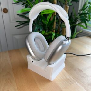 AirPods max charging stand
