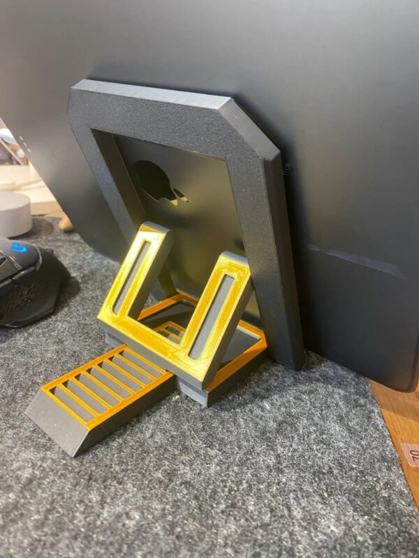 Print-in-Place Articulated Folding Tablet Stand, iPad Stand , Laptop Stand, Folding Stand - Image 3