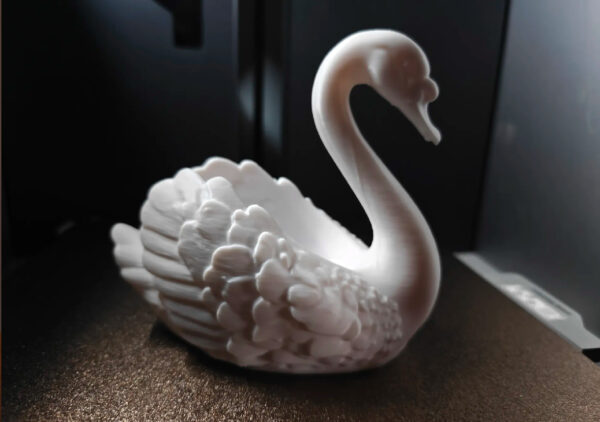 TIMELESS ELEGANCE - Image 2