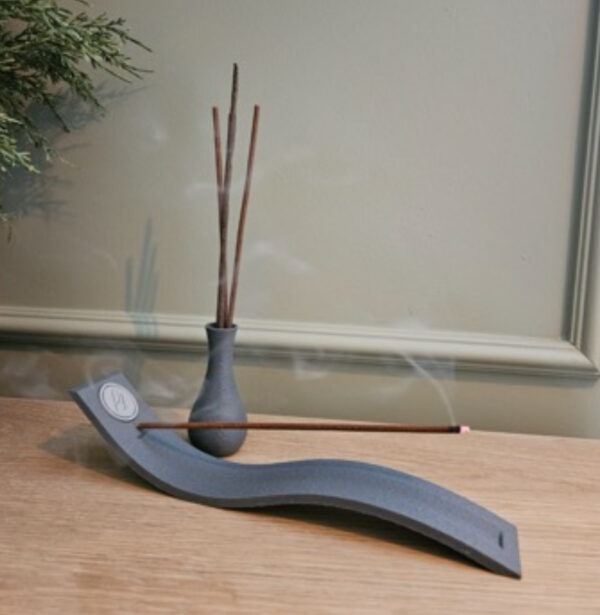 INCENSE BURNER WITH VASE - Image 2